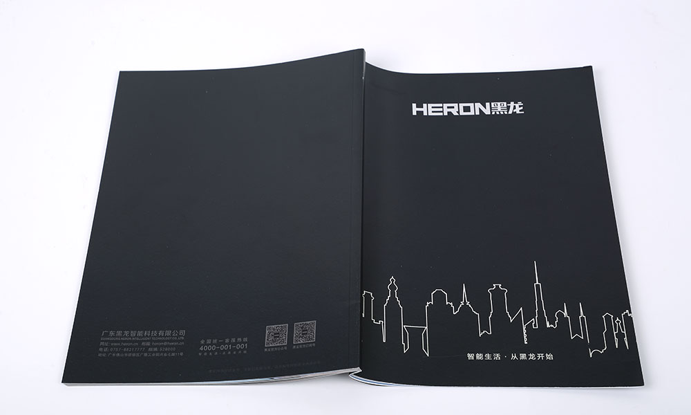 專業(yè)畫冊設(shè)計制作多大合適？